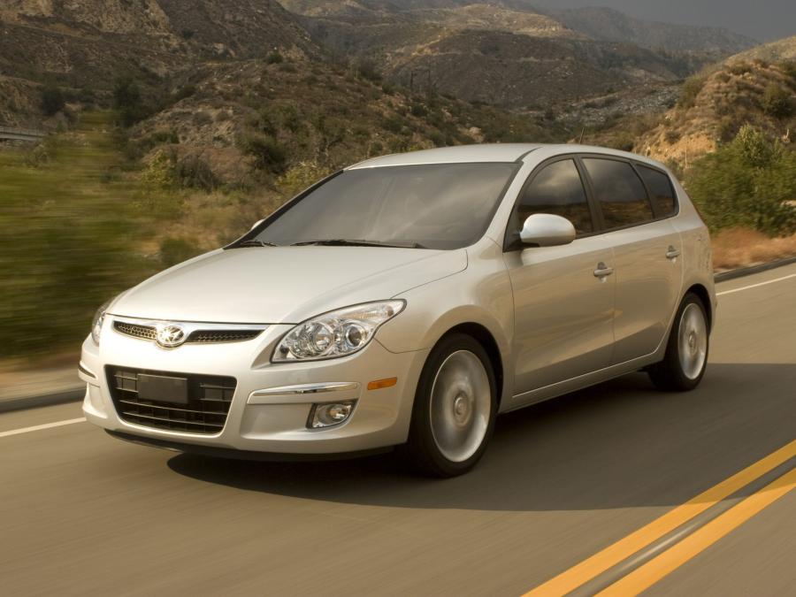  Hyundai Elantra Touring 2008 года  (фото 10 из 118)